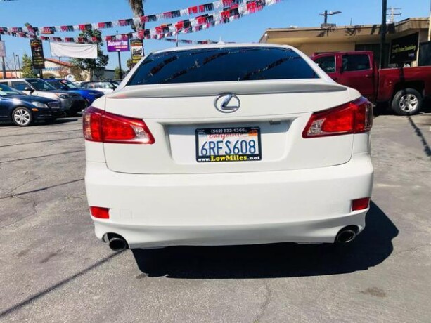 2011-lexus-is-is-250-sedan-4d-big-2