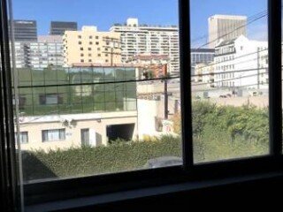 gorgeous-split-level-two-bedroom