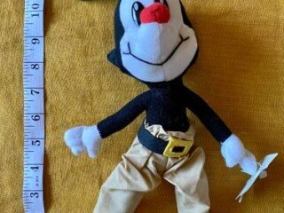 rare-new-animaniacs-plush-set-wakko-dot-yakko